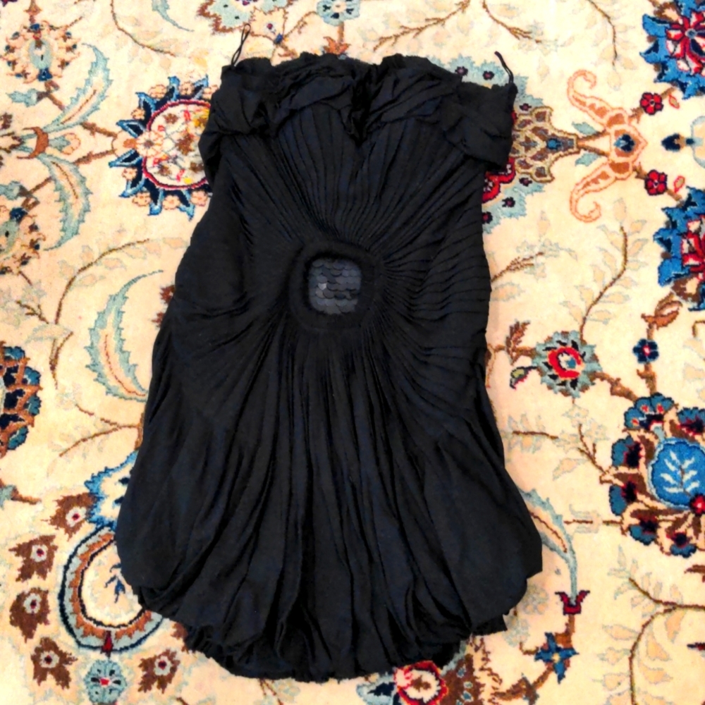 Strapless cocktail dress with beadind